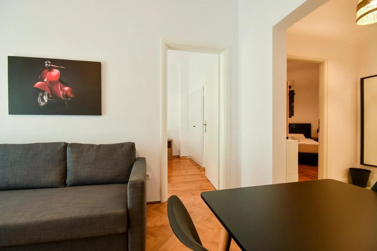 Thessaloniki Center Comfortable Apartment