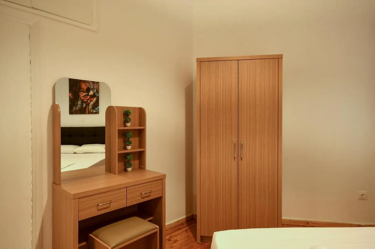 Thessaloniki Center Comfortable Apartment