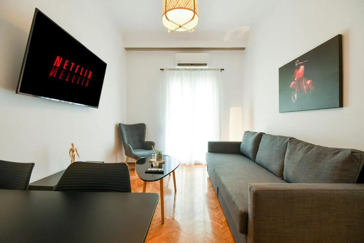 Thessaloniki Center Comfortable Apartment