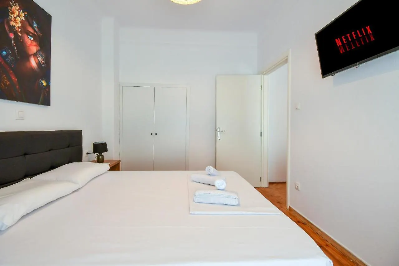 Thessaloniki Center Comfortable Apartment
