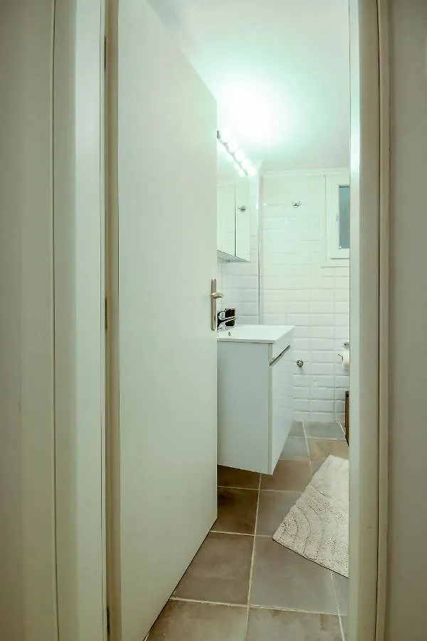 Thessaloniki Center Comfortable Apartment 0*,  Greece
